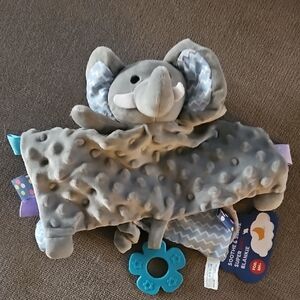 Elephant Lovey